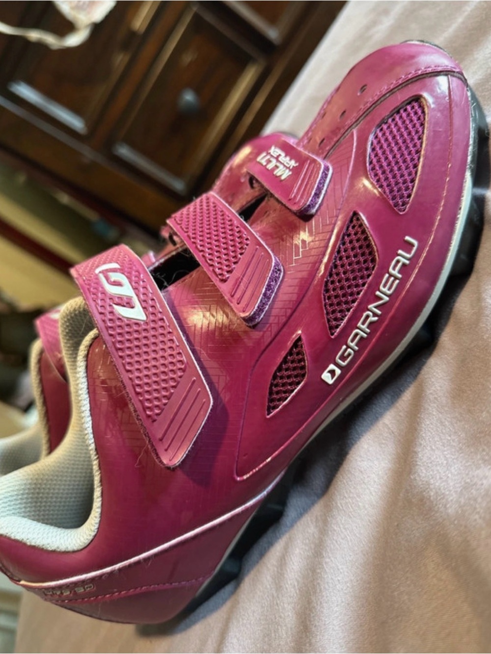 Women’s Cycling Shoe - Pink by Garneau